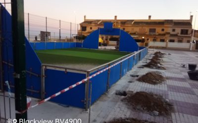 Reposición cerramiento campo futbito